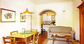 La Certaldina Apartment